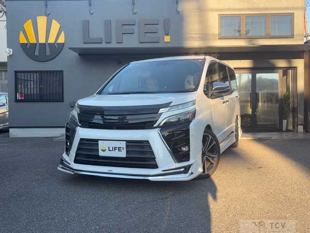 2018 Toyota Voxy