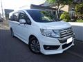 2014 Honda Step WGN