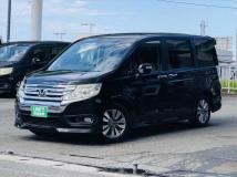 2013 Honda Step WGN