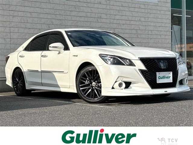 2015 Toyota Crown Hybrid