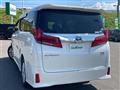 2019 Toyota Alphard Hybrid