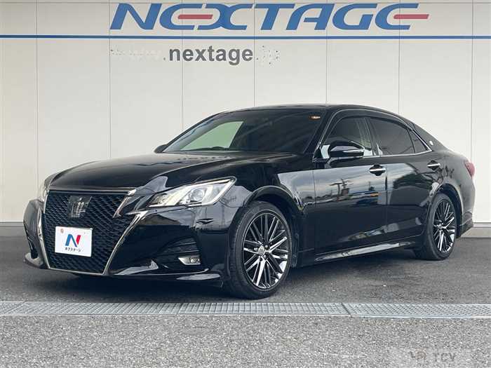 2016 Toyota Crown