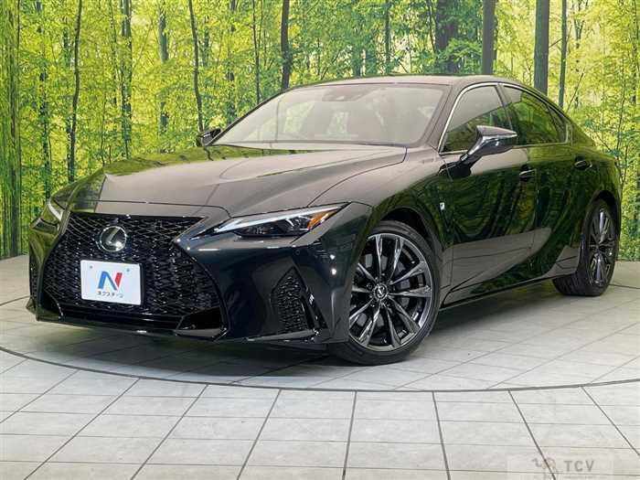 2025 Lexus IS