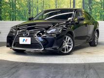 2020 Lexus IS