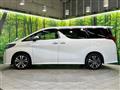 2018 Toyota Alphard Hybrid