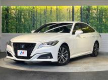 2018 Toyota Crown Hybrid