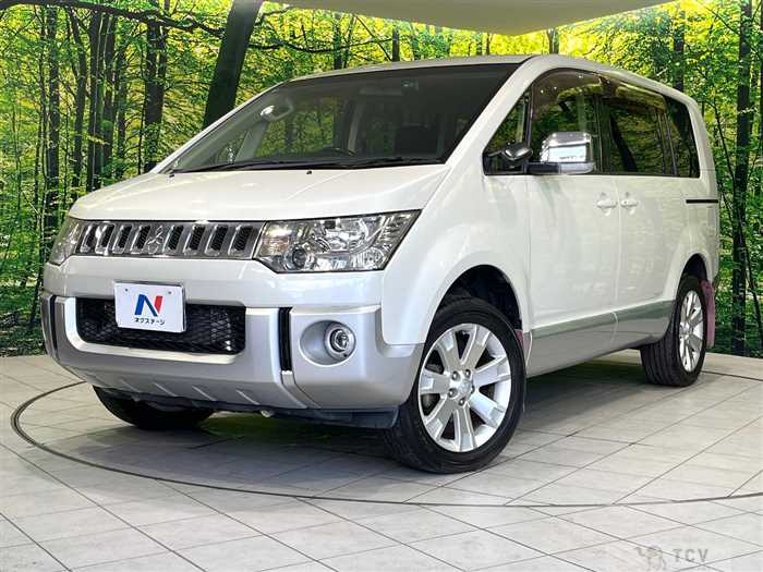 2018 Mitsubishi Delica D5