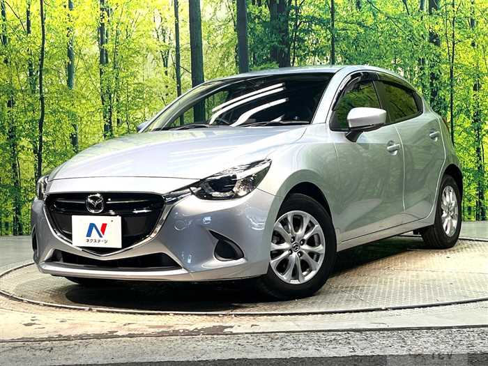 2016 Mazda Demio