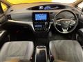 2017 Toyota Estima