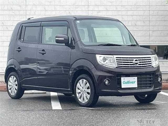 2015 Nissan Moco