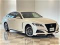 2019 Toyota Crown Hybrid