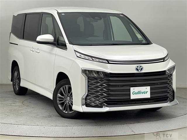 2022 Toyota Voxy