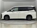 2022 Toyota Voxy
