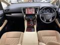 2017 Toyota Alphard Hybrid