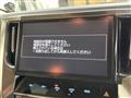 2017 Toyota Alphard Hybrid