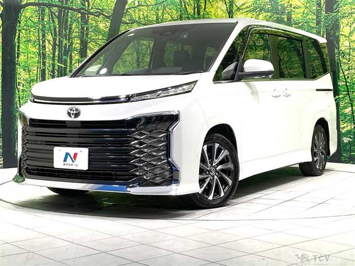 2023 Toyota Voxy