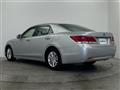 2014 Toyota Crown Hybrid