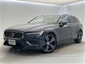2022 Volvo V60
