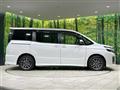 2017 Toyota Voxy