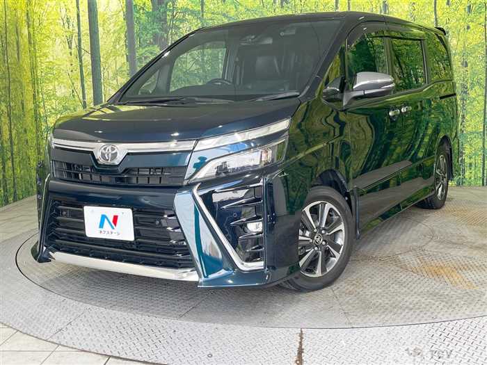 2021 Toyota Voxy