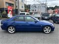 2000 Toyota Altezza