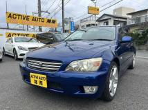 2000 Toyota Altezza