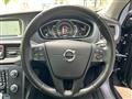 2017 Volvo V40