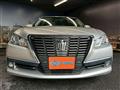 2014 Toyota Crown