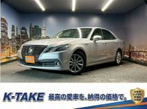 2013 Toyota Crown