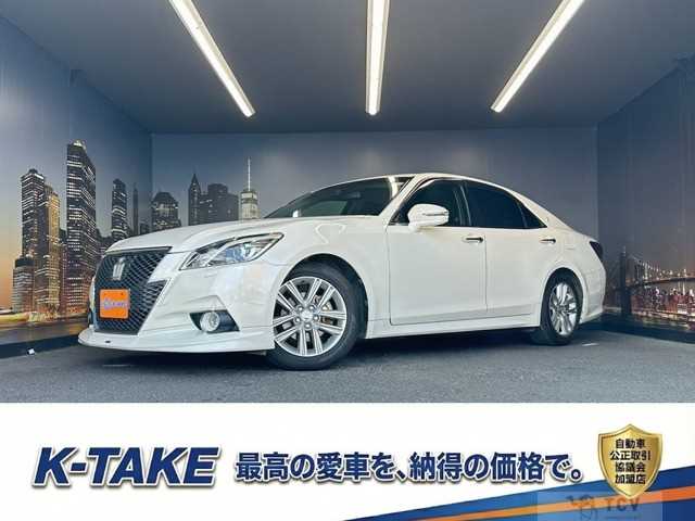 2013 Toyota Crown Athlete Series