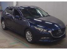 2016 Mazda Axela