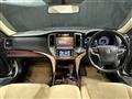 2015 Toyota Crown