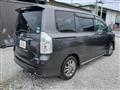 2012 Toyota Voxy