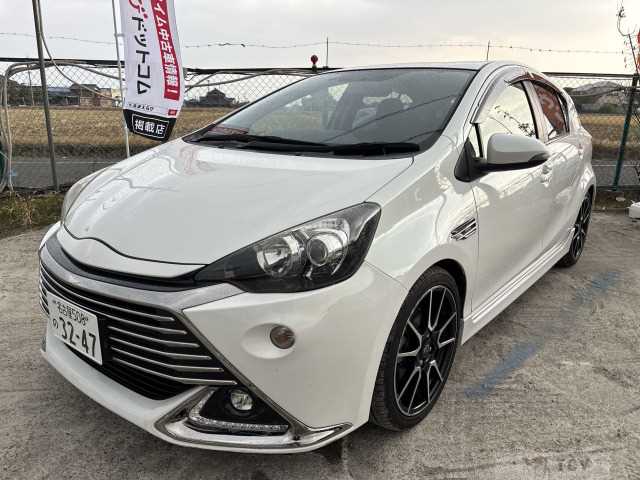 2014 Toyota AQUA