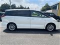 2009 Toyota Estima