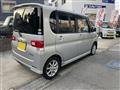 2012 Daihatsu Tanto