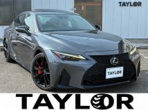 2021 Lexus IS