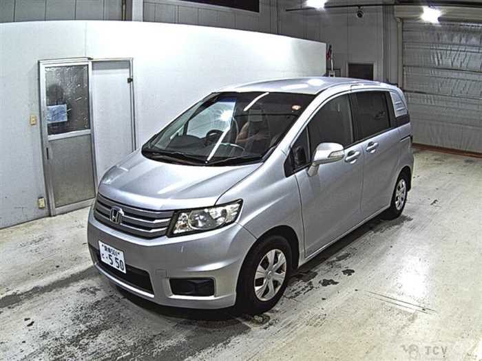 2012 Honda Freed Spike