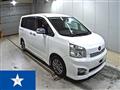 2013 Toyota Voxy