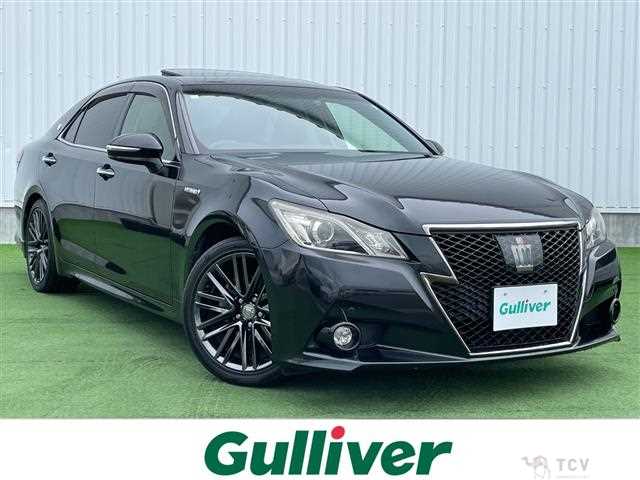 2015 Toyota Crown Hybrid