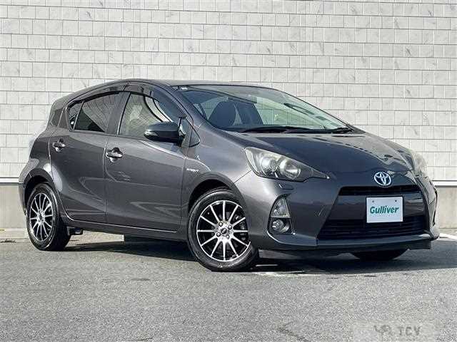 2012 Toyota AQUA