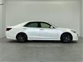 2014 Toyota Crown Hybrid