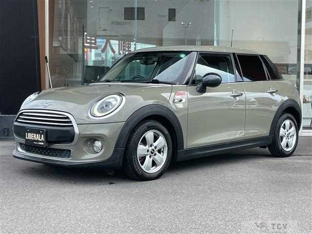 2019 BMW MINI