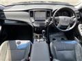 2018 Toyota Crown Hybrid