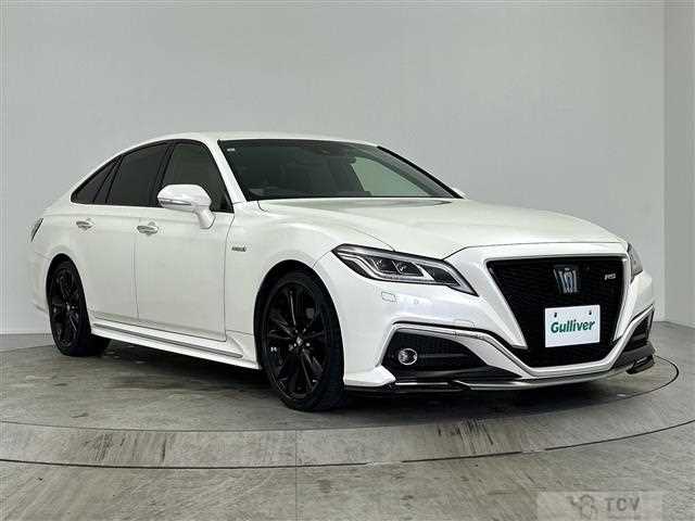 2019 Toyota Crown Hybrid
