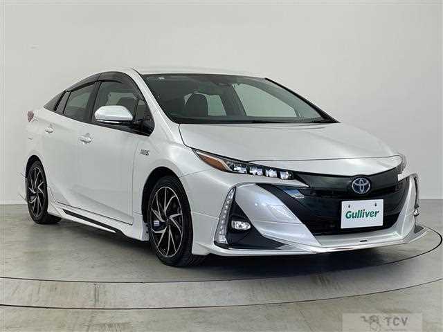 2021 Toyota Prius PHV