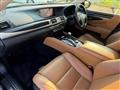 2016 Lexus LS