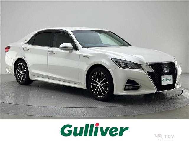2015 Toyota Crown Hybrid