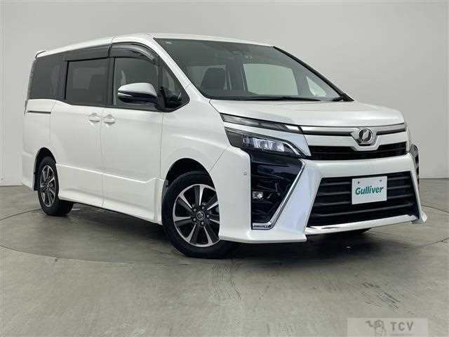 2017 Toyota Voxy