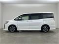 2017 Toyota Voxy